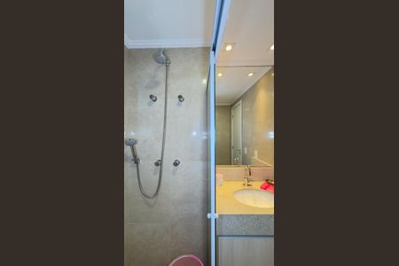 Apartamento à venda com 92m², 2 quartos e 2 vagasBanheiro