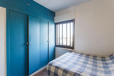 Apartamento à venda com 167m², 3 quartos e 2 vagas Apartamento à venda com 167m², 3 quartos e 2 vagasQuarto 3