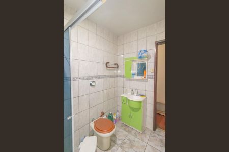 Casa à venda com 300m², 3 quartos e 2 vagas Casa à venda com 300m², 3 quartos e 2 vagasBanheiro