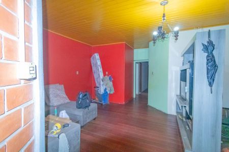 Casa à venda com 300m², 3 quartos e 2 vagas Casa à venda com 300m², 3 quartos e 2 vagasSala