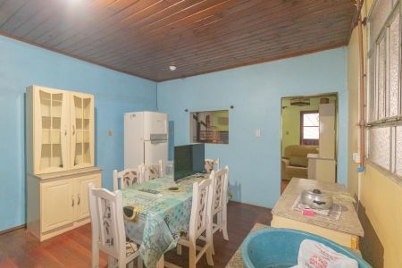 Casa à venda com 300m², 3 quartos e 2 vagas Casa à venda com 300m², 3 quartos e 2 vagasCozinha