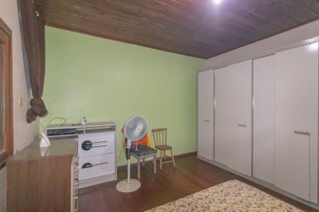 Casa à venda com 300m², 3 quartos e 2 vagas Casa à venda com 300m², 3 quartos e 2 vagasQuarto 2