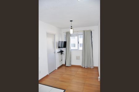 Apartamento para alugar com 33m², 2 quartos e sem vagaDetalhe - Sala