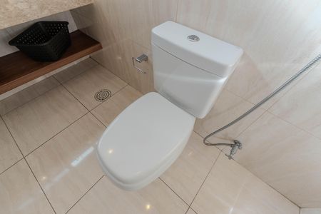 Apartamento para alugar com 120m², 1 quarto e 2 vagas Apartamento para alugar com 120m², 1 quarto e 2 vagasBanheiro da Suíte 1