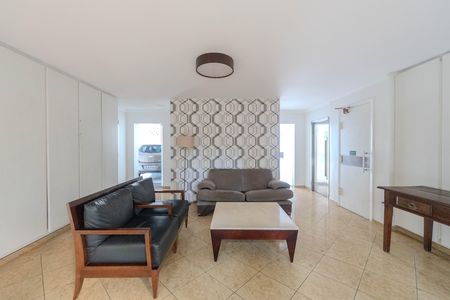 Apartamento para alugar com 120m², 1 quarto e 2 vagas Apartamento para alugar com 120m², 1 quarto e 2 vagasHall de entrada