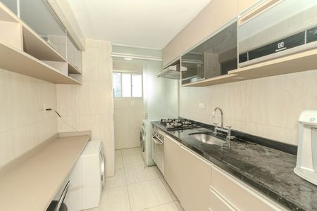 Apartamento para alugar com 120m², 1 quarto e 2 vagas Apartamento para alugar com 120m², 1 quarto e 2 vagasCozinha e Área de Serviço