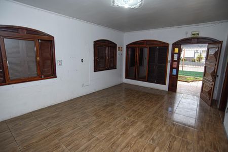 Casa para alugar com 180m², 3 quartos e 2 vagas Casa para alugar com 180m², 3 quartos e 2 vagasSala