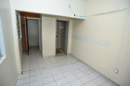 Casa para alugar com 180m², 3 quartos e 2 vagas Casa para alugar com 180m², 3 quartos e 2 vagasQuarto 1