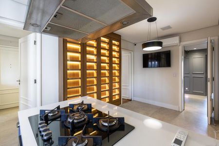 Apartamento para alugar com 198m², 3 quartos e 3 vagas Apartamento para alugar com 198m², 3 quartos e 3 vagasCozinha