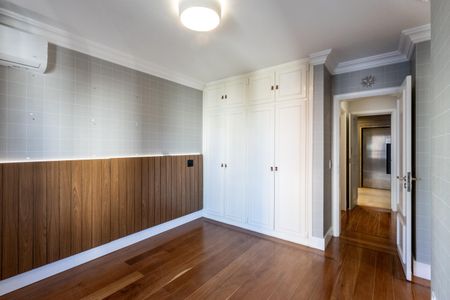 Apartamento para alugar com 198m², 3 quartos e 3 vagas Apartamento para alugar com 198m², 3 quartos e 3 vagasQuarto 2 - Suite