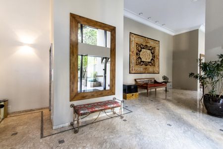 Apartamento para alugar com 198m², 3 quartos e 3 vagas Apartamento para alugar com 198m², 3 quartos e 3 vagasHall do Prédio