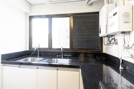 Apartamento para alugar com 198m², 3 quartos e 3 vagas Apartamento para alugar com 198m², 3 quartos e 3 vagasÁrea de Serviço
