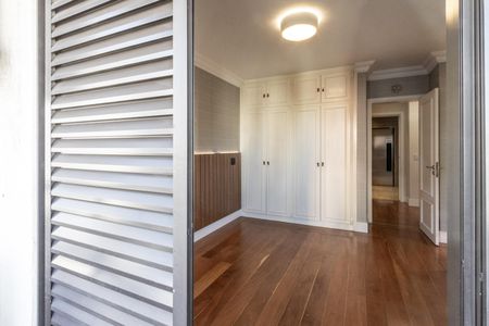 Apartamento para alugar com 198m², 3 quartos e 3 vagas Apartamento para alugar com 198m², 3 quartos e 3 vagasQuarto 2 - Suite