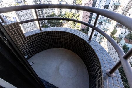 Apartamento para alugar com 198m², 3 quartos e 3 vagas Apartamento para alugar com 198m², 3 quartos e 3 vagasQuarto 3 - Suite