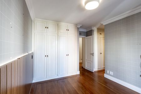Apartamento para alugar com 198m², 3 quartos e 3 vagas Apartamento para alugar com 198m², 3 quartos e 3 vagasQuarto 2 - Suite