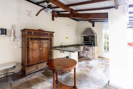 Apartamento para alugar com 198m², 3 quartos e 3 vagas Apartamento para alugar com 198m², 3 quartos e 3 vagasChurrasqueira