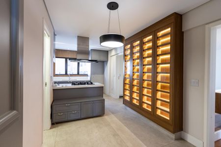 Apartamento para alugar com 198m², 3 quartos e 3 vagas Apartamento para alugar com 198m², 3 quartos e 3 vagasCozinha