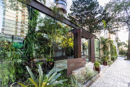 Apartamento para alugar com 198m², 3 quartos e 3 vagas Apartamento para alugar com 198m², 3 quartos e 3 vagasFachada do Condomínio