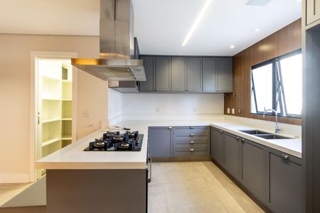 Apartamento para alugar com 198m², 3 quartos e 3 vagas Apartamento para alugar com 198m², 3 quartos e 3 vagasCozinha