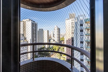 Apartamento para alugar com 198m², 3 quartos e 3 vagas Apartamento para alugar com 198m², 3 quartos e 3 vagasQuarto 3 - Suite