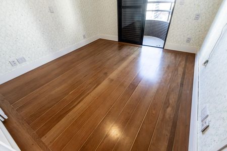 Apartamento para alugar com 198m², 3 quartos e 3 vagas Apartamento para alugar com 198m², 3 quartos e 3 vagasQuarto 1 - Suite