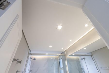 Apartamento para alugar com 198m², 3 quartos e 3 vagas Apartamento para alugar com 198m², 3 quartos e 3 vagasQuarto 1 - Banheiro da Suite