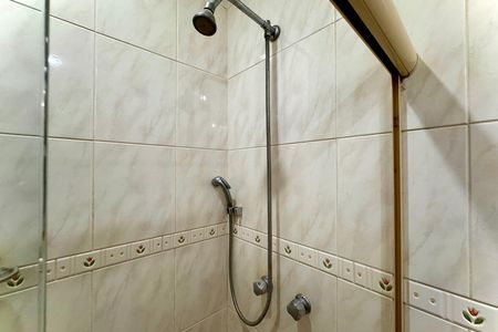 Apartamento à venda com 77m², 2 quartos e sem vaga