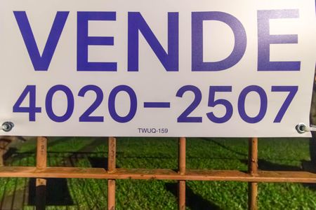 Placa de casa à venda com 1 quarto, 385m² em Guarujá, Porto Alegre