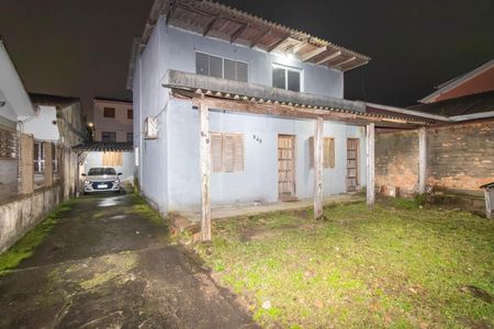 Fachada de casa à venda com 1 quarto, 385m² em Guarujá, Porto Alegre