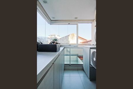 Apartamento à venda com 115m², 3 quartos e 3 vagas Apartamento à venda com 115m², 3 quartos e 3 vagasVaranda