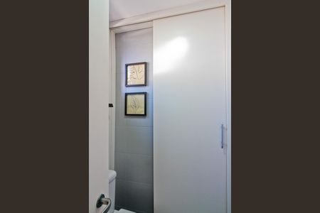 Apartamento à venda com 115m², 3 quartos e 3 vagas Apartamento à venda com 115m², 3 quartos e 3 vagasÁrea de Serviço