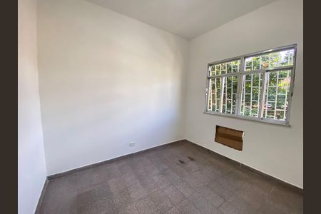 Casa à venda com 217m², 4 quartos e 2 vagas