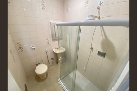 Casa à venda com 217m², 4 quartos e 2 vagas