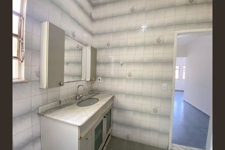 Casa à venda com 217m², 4 quartos e 2 vagas