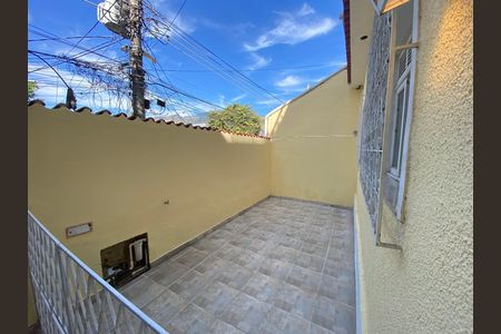 Casa à venda com 217m², 4 quartos e 2 vagas