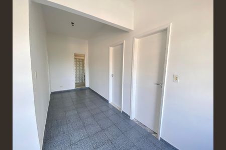 Casa à venda com 217m², 4 quartos e 2 vagas