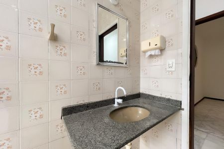 Casa à venda com 3 quartos, 192m² em Jardim Santo Antonio, Valinhos