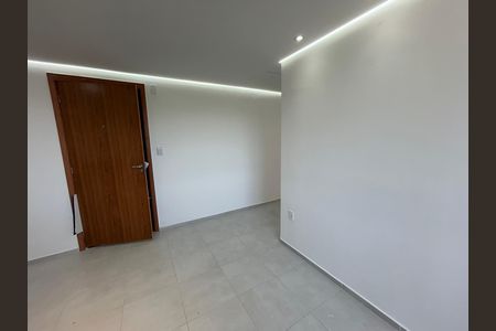 Apartamento para alugar com 45m², 2 quartos e 1 vagaSala