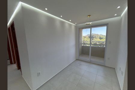 Apartamento para alugar com 45m², 2 quartos e 1 vagaSala