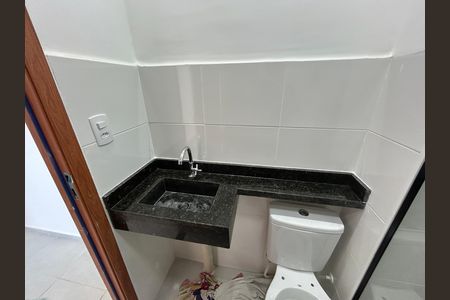 Apartamento para alugar com 45m², 2 quartos e 1 vagaBanheiro social
