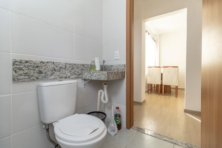 Apartamento para alugar com 54m², 2 quartos e 1 vaga Apartamento para alugar com 54m², 2 quartos e 1 vagaBanheiro