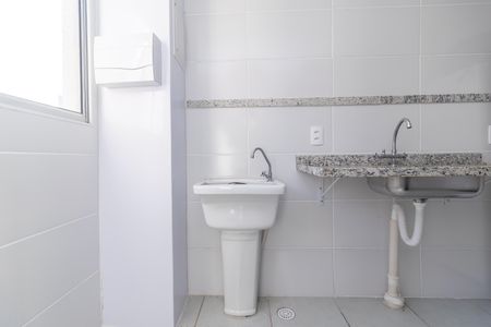 Apartamento para alugar com 54m², 2 quartos e 1 vaga Apartamento para alugar com 54m², 2 quartos e 1 vagaCozinha e Área de Serviço