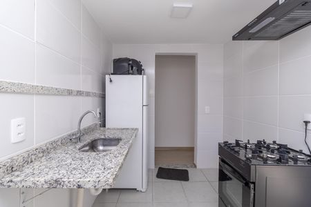 Apartamento para alugar com 54m², 2 quartos e 1 vaga Apartamento para alugar com 54m², 2 quartos e 1 vagaCozinha e Área de Serviço