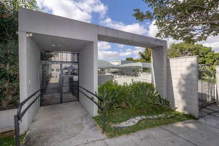Apartamento para alugar com 54m², 2 quartos e 1 vaga Apartamento para alugar com 54m², 2 quartos e 1 vagaFachada