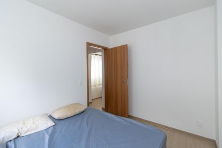 Quarto 2 de apartamento para alugar com 2 quartos, 54m² em Planalto, Belo Horizonte