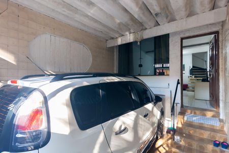 Garagem de casa à venda com 2 quartos, 80m² em Vila Independencia, São Paulo