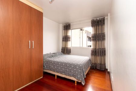 Apartamento à venda com 74m², 3 quartos e 1 vagaQuarto 2