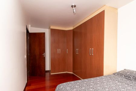 Apartamento à venda com 74m², 3 quartos e 1 vagaQuarto 2