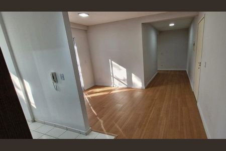 Apartamento para alugar com 59m², 2 quartos e 1 vaga Apartamento para alugar com 59m², 2 quartos e 1 vagaSala