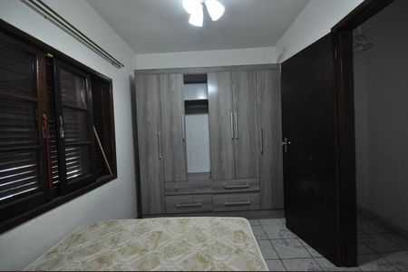 Casa para alugar com 172m², 3 quartos e 2 vagasQuarto 2